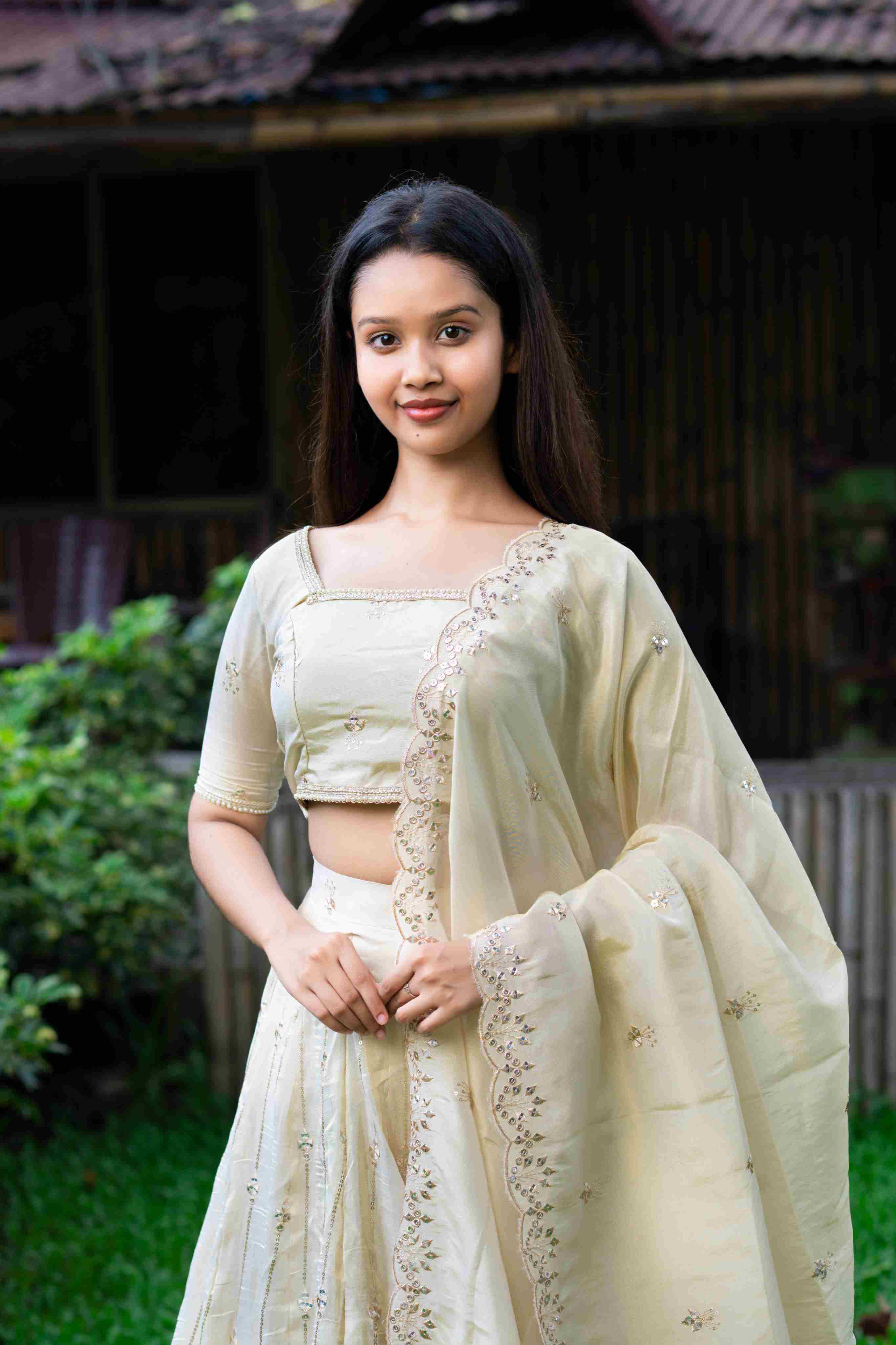 lllll Pariza  Zari Work Lehenga