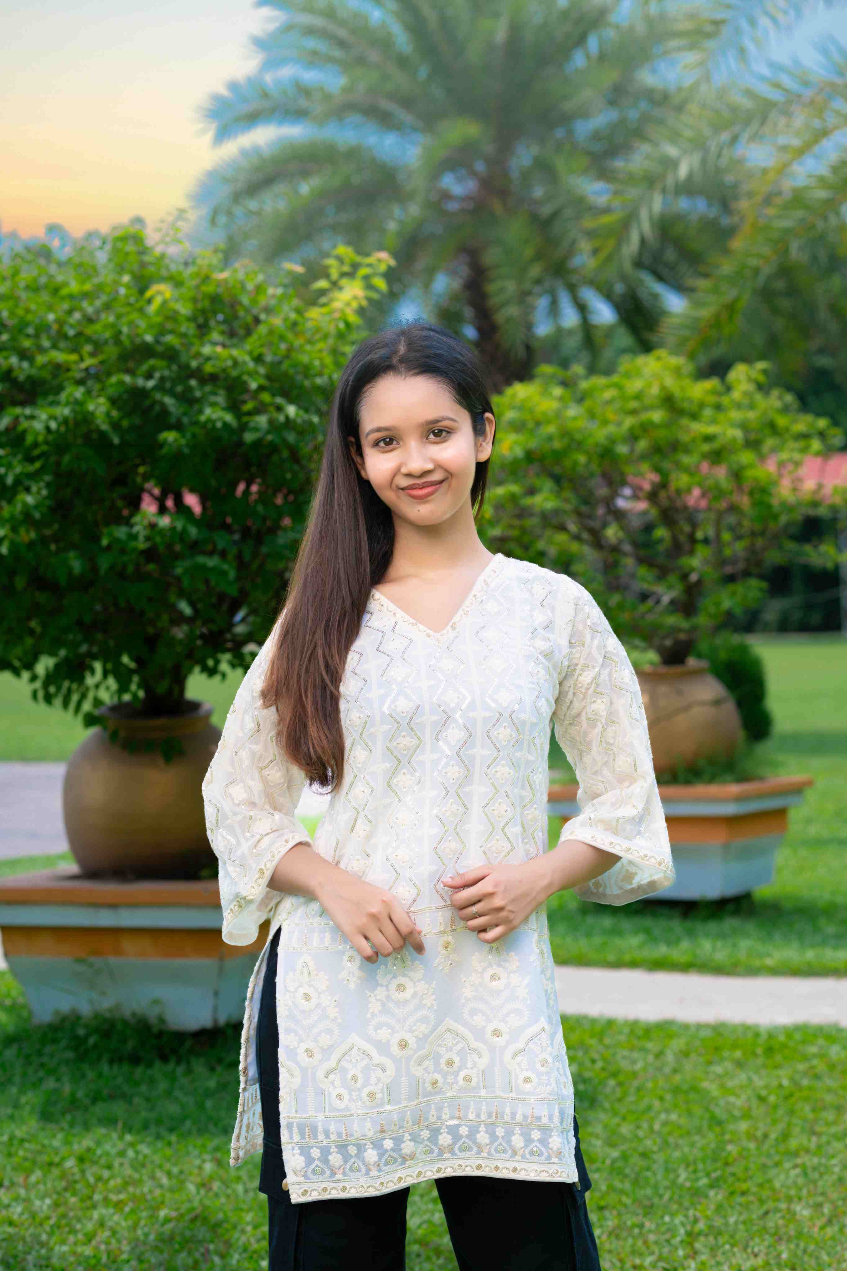 pppp Zari Work Pakistani Short Kurti